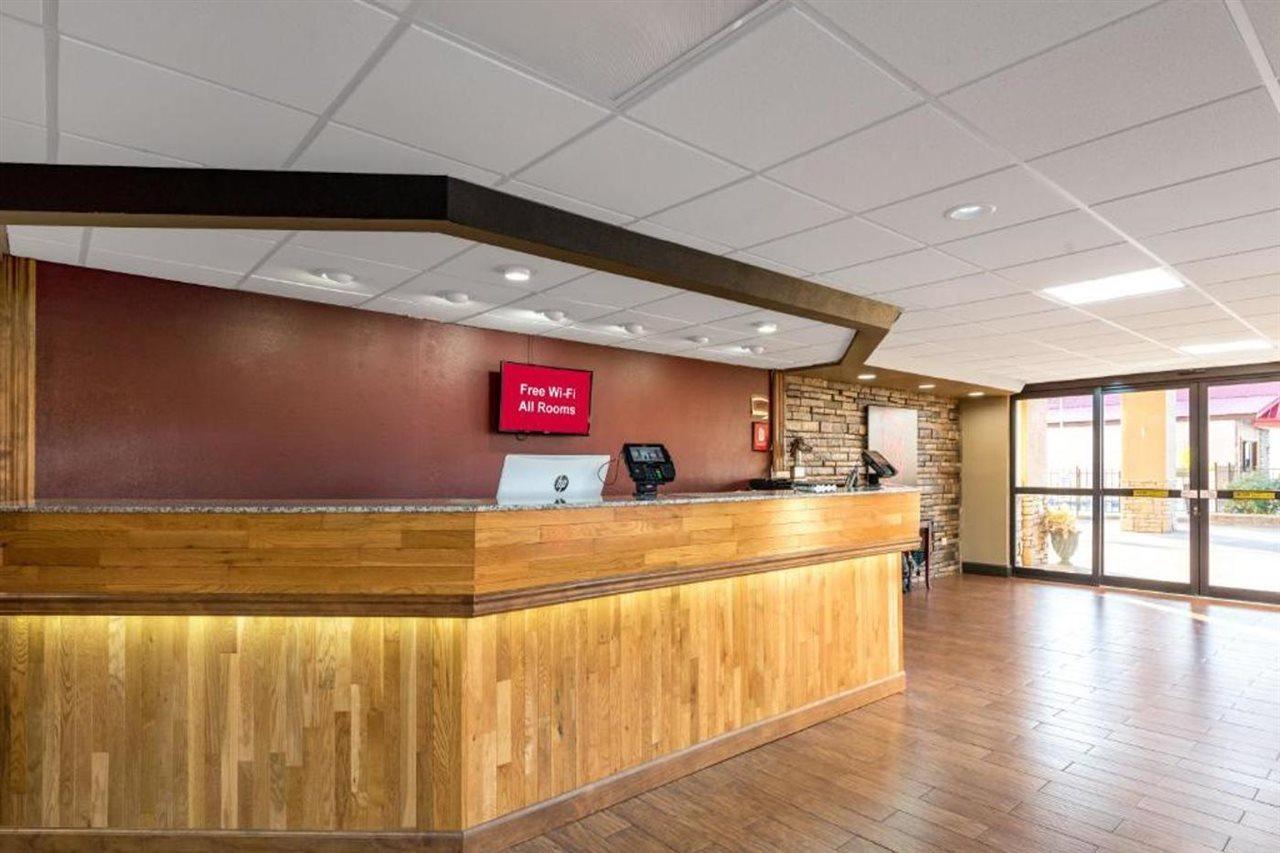 Red Roof Inn & Suites Pigeon Forge Parkway Exterior foto